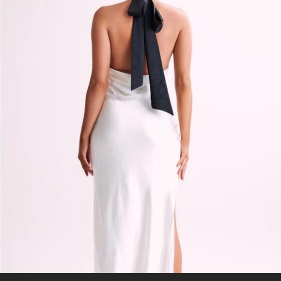 Meshki paulette satin maxi dress with bow - Picture 6 of 8